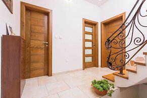 Villa Green Oasis