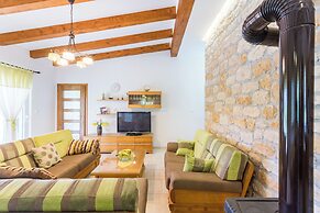 Villa Green Oasis