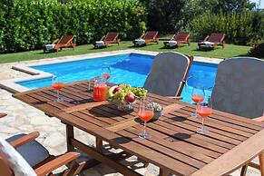 Villa Green Oasis
