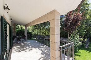 Villa Green Oasis