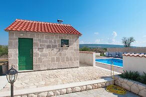 Villa Marijana