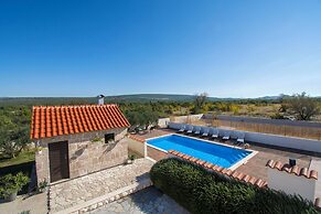 Villa Marijana