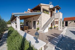 Villa Marijana