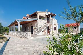 Villa Marijana