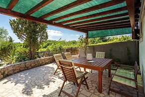 Villa Marak