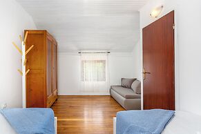 Villa Marak