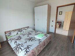 Apartments Green Oasis