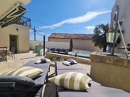 House Ivona