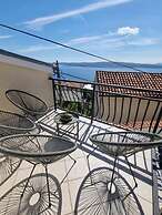 House Ivona