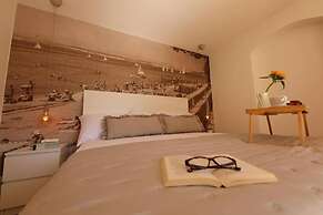 House Ivona