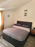 Apartments Mirko i Jela