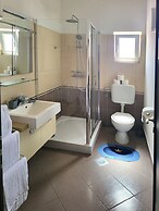 Apartments Mirko i Jela