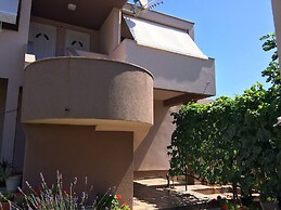 Apartments Mirko i Jela
