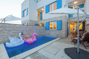 Villa Lily