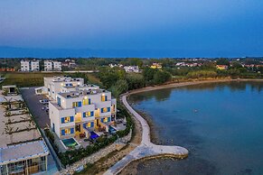 Villa Lily