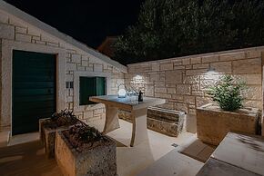 Villa V4 With Pool