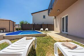 Villa Maluma