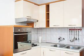 Apartments Tiho II