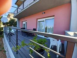 Apartment Snjezana