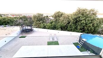 Villa Raslina View
