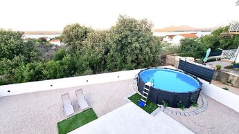 Villa Raslina View
