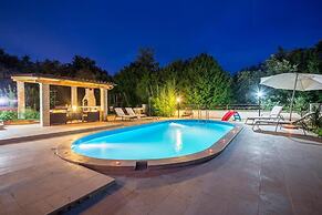 Villa Lucy