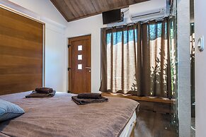 Villa Horse House