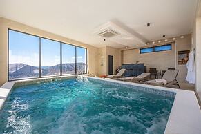 Villa Hilltop