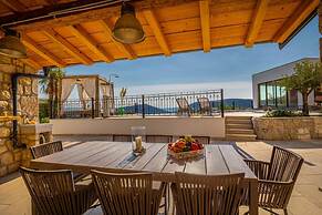 Villa Hilltop