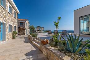 Villa Hilltop