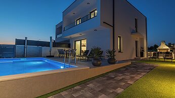 Villa Elegance Escape