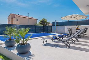 Villa Elegance Escape