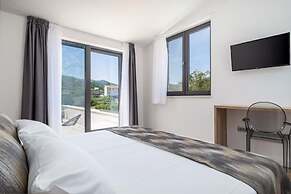 Villa Eden With Heated Pool
