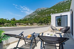 Villa Eden With Heated Pool