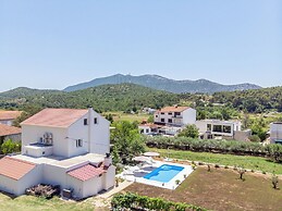 Villa Knez