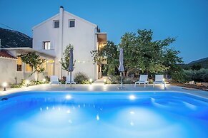 Villa Knez