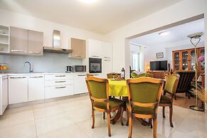 Villa Knez