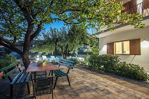 Villa Knez
