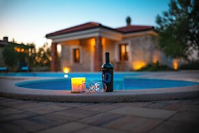 Villa Lunis