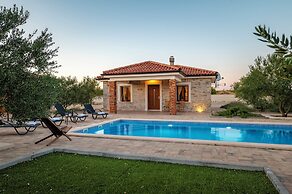 Villa Lunis