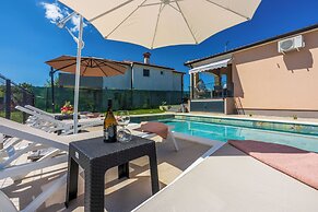 Villa Daris