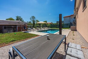 Villa Daris