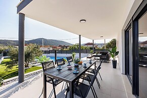 Villa Dal' Mares