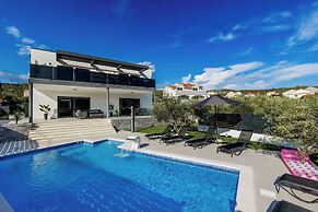 Villa Dal' Mares