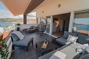 Villa Miracle