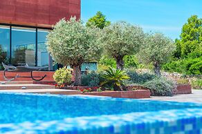 Villa Stone House