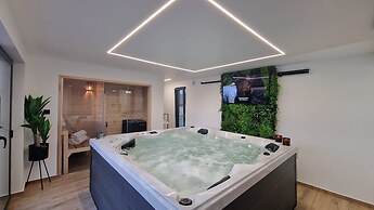 Villa Stone House