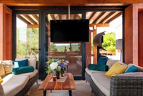 Villa Stone House