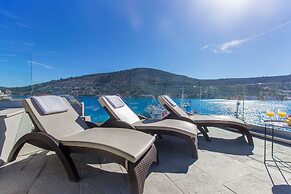 Villa Lux