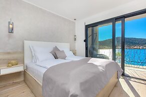 Villa Lux